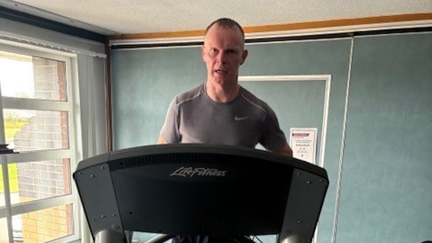 Picture of a man onn a treadmill